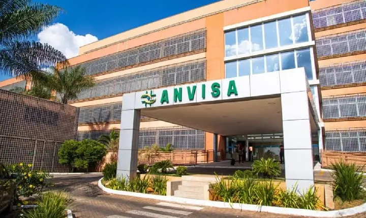 Anvisa aprova medicamento oral para tratar tumores cerebrais no Brasil