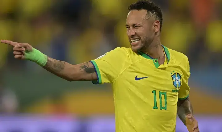 Com lesão de grau 2, Neymar deve desfalcar Brasil no início da Copa do Mundo