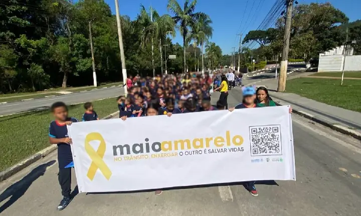 Demutran encerra Maio Amarelo com ações educativas que mobilizaram estudantes da rede municipal