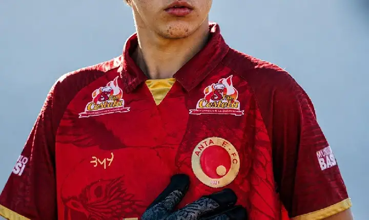 Felipe Santos deixa a família aos 15 anos para perseguir o sonho de ser jogador profissional