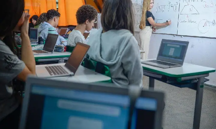 Governo de São Paulo abre cadastro para profissionais interessados em dar aula na rede estadual no ABC