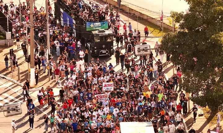 Marcha para Jesus reúne fiéis na Semana da Cultura Cristã