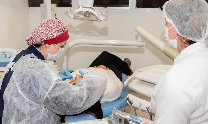 Secretaria da Mulher amplia atendimento com serviço de odontologia