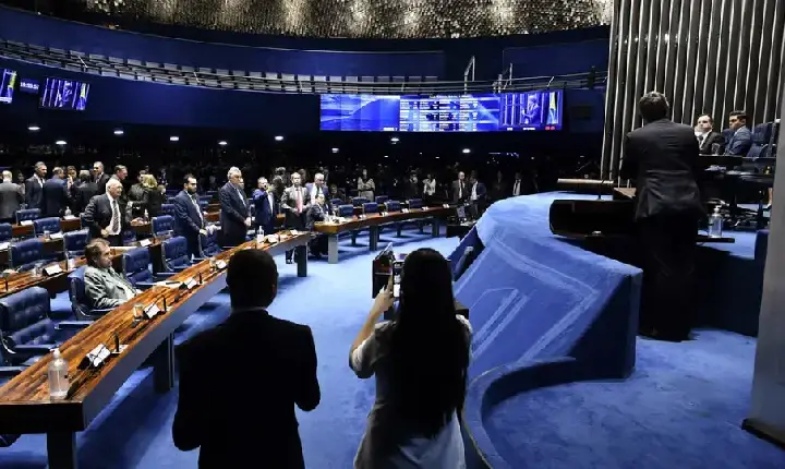 Senado aprova proposta que cria 'PIX Pensão', com pagamentos automáticos