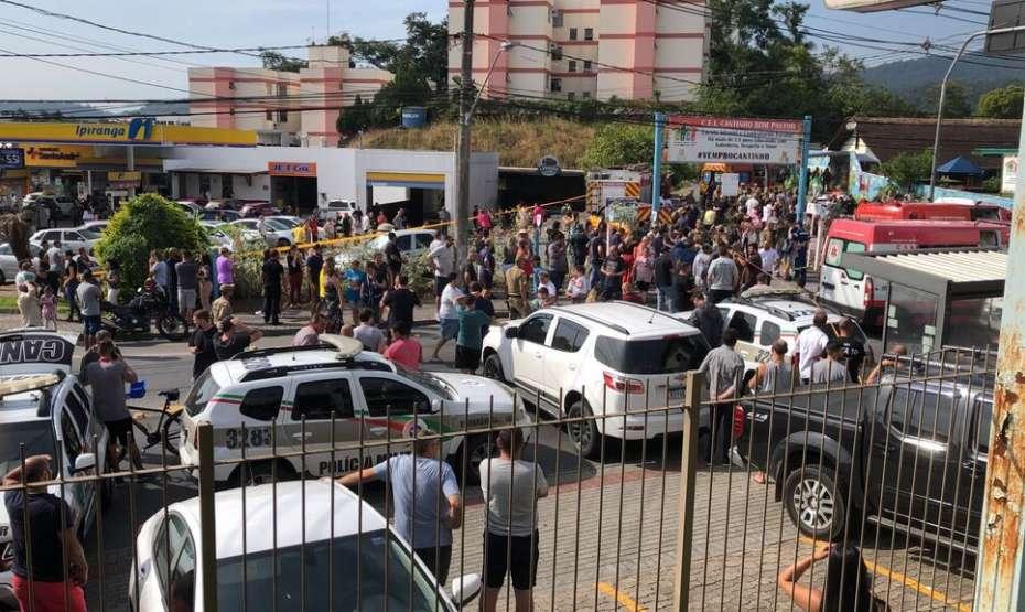 Quatro crianças são mortas em ataque a creche em Blumenau; homem foi preso