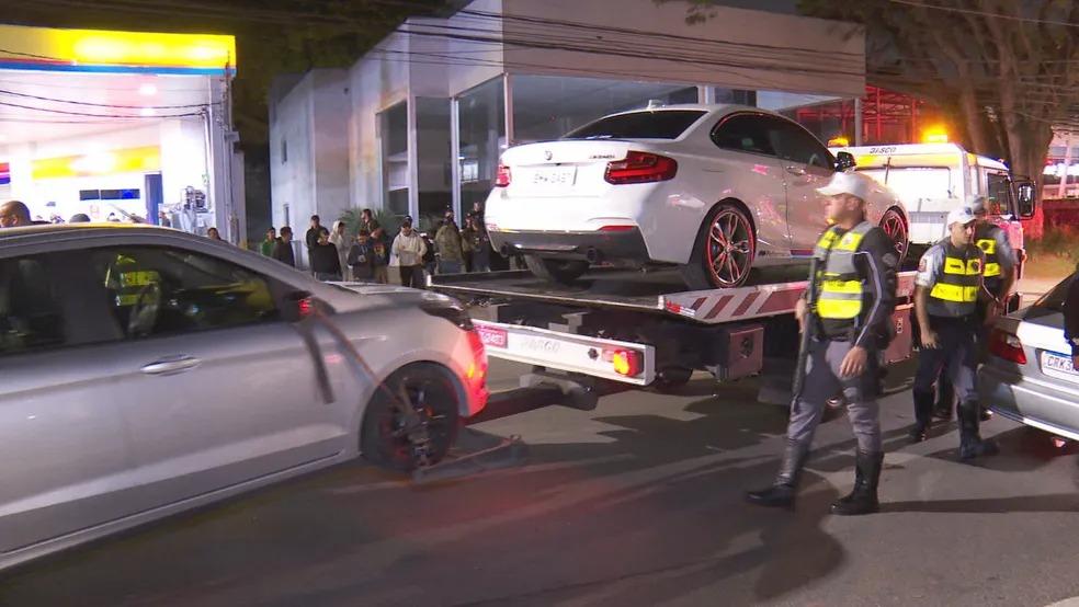 Mais de 100 carros são apreendidos em megaoperação contra rachas na Zona Sul de SP