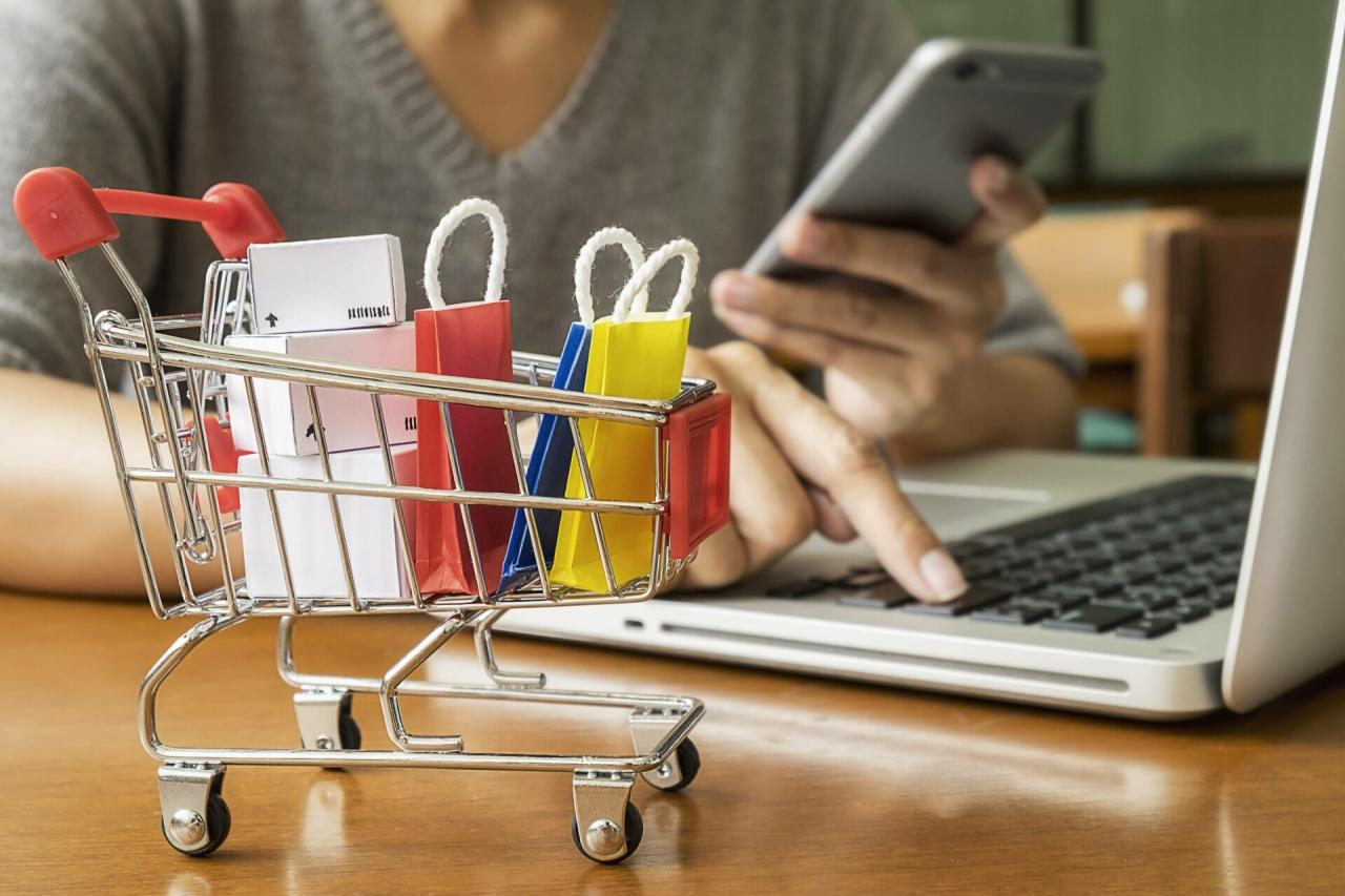 Governo cria regras para compras internacionais de até US$ 50 na internet e taxará quem descumprir normas