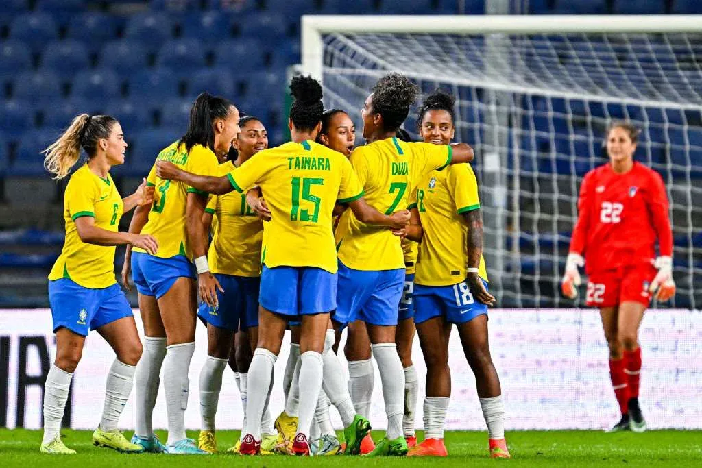 Brasil fica no empate com a Jamaica e está eliminado da Copa do Mundo Feminina