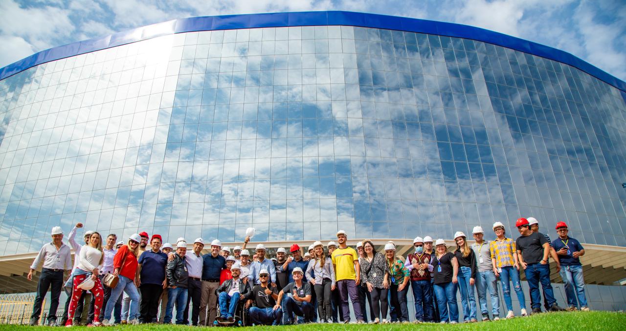 Comissão de implantação do Novo Hospital Municipal de Santana de Parnaíba realiza vistoria nas obras do prédio