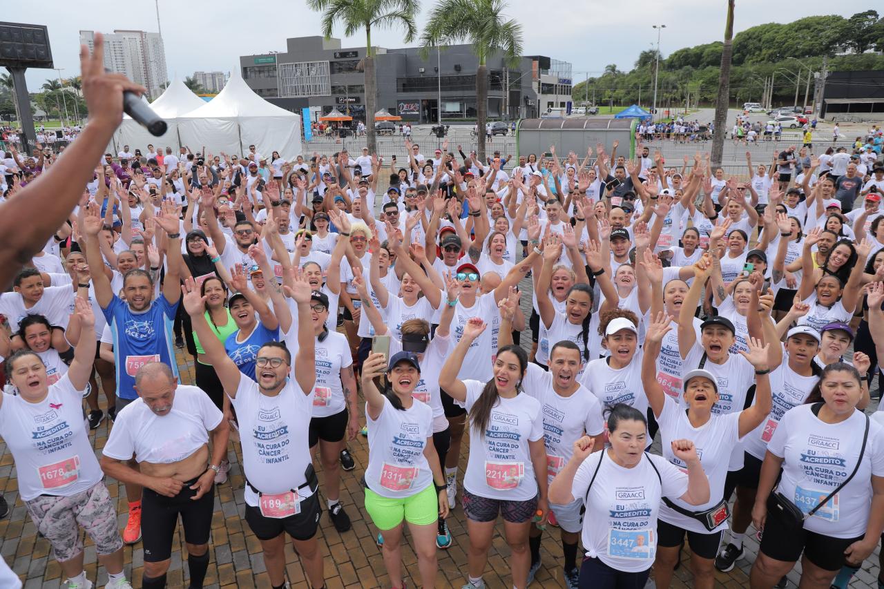 Graacc reúne mais de 3 mil pessoas na corrida e caminhada pela cura do câncer infantil 