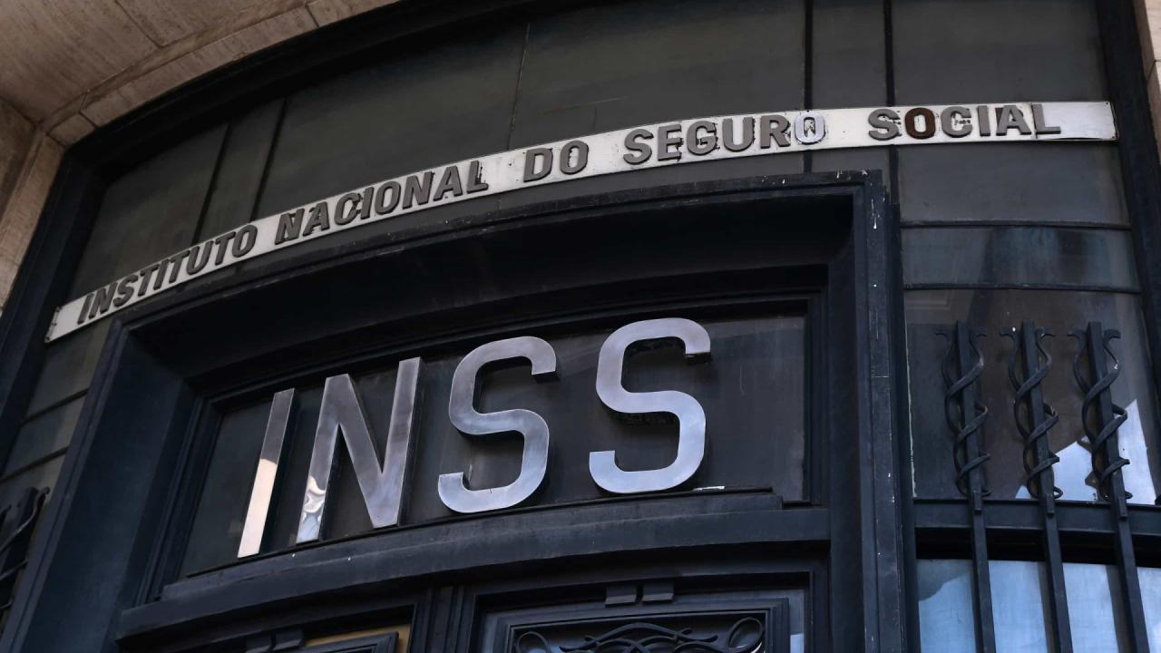 INSS muda regra para ampliar concessão de auxílio-doença sem perícia e tentar conter fila