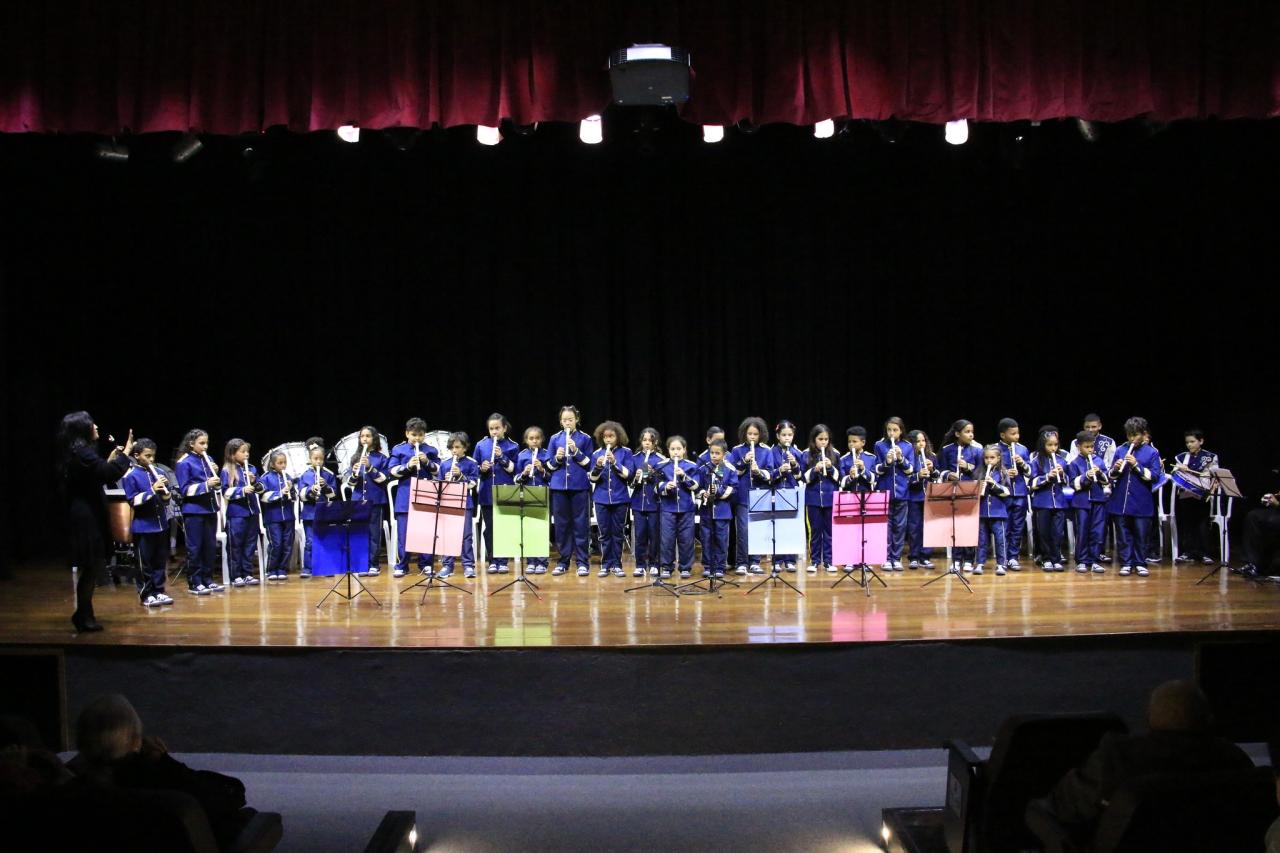 Santana de Parnaíba realiza primeiro concerto do programa Música nas Escolas