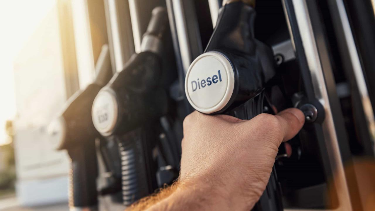 Diesel mais barato a partir desta sexta-feira nas distribuidoras