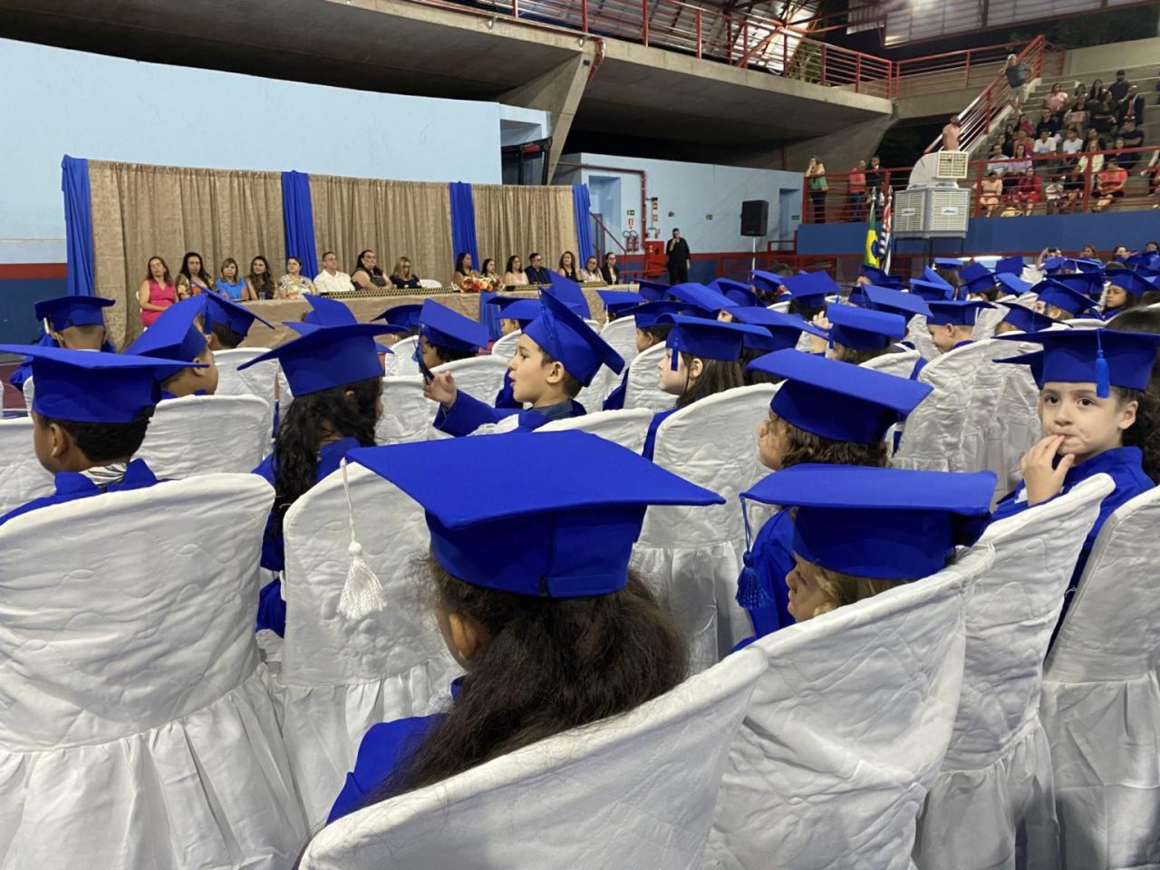 Prefeitura inicia formaturas para alunos da Rede Municipal de Ensino