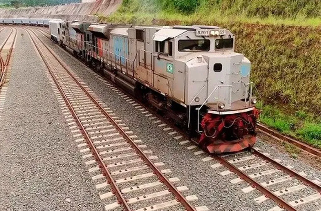 Plano de Ferrovias terá R$ 20 bi com recursos de renegociação de contratos, diz ministro