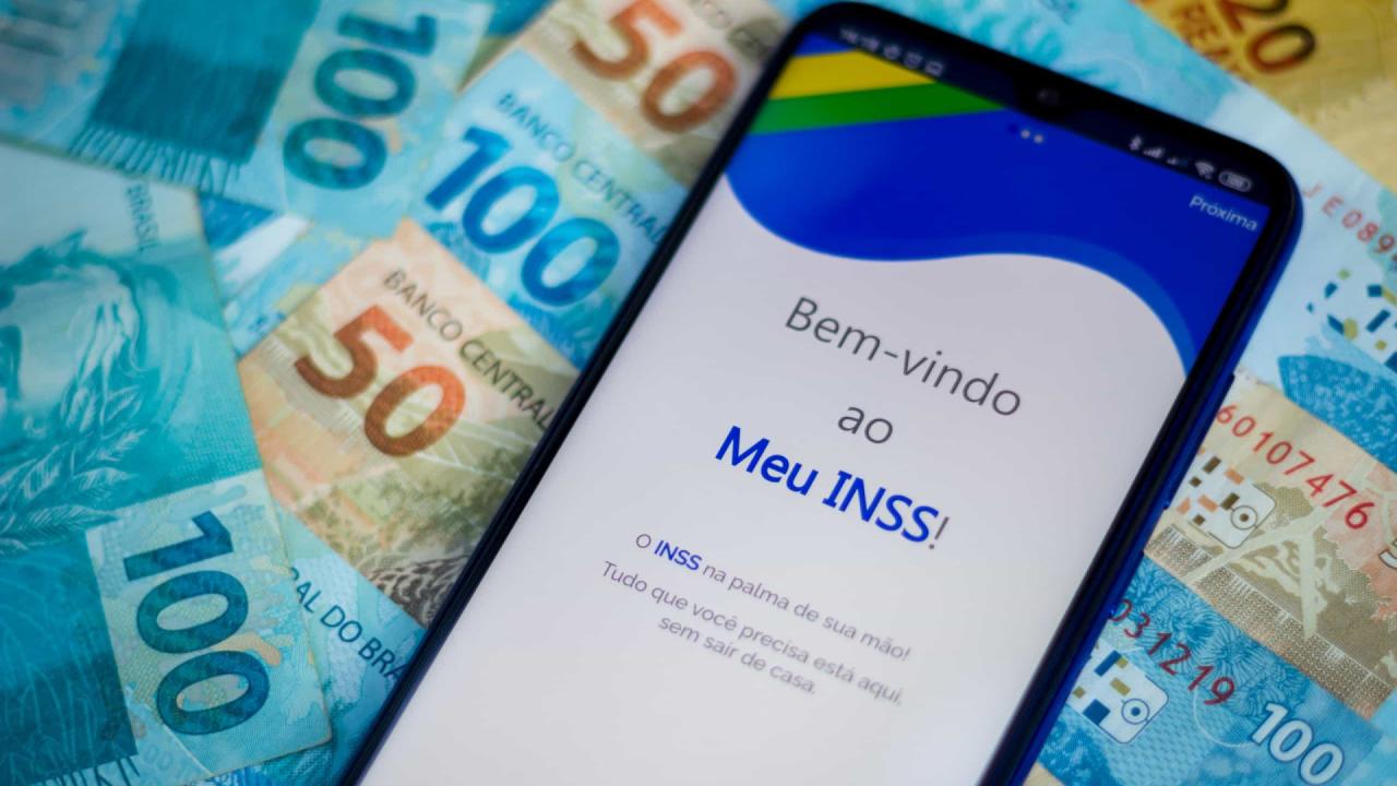 INSS paga segunda parcela do 13º a quem recebe acima do mínimo