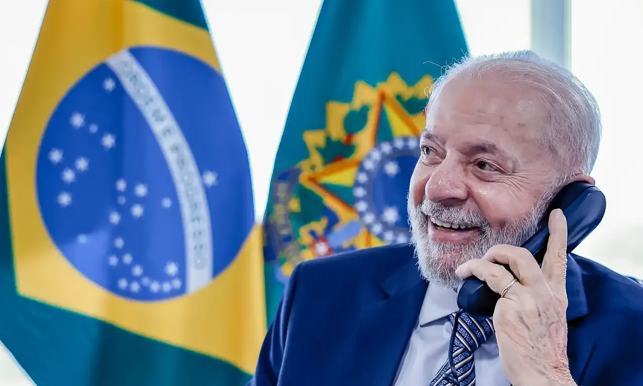Lula defende decisão técnica sobre horário de verão