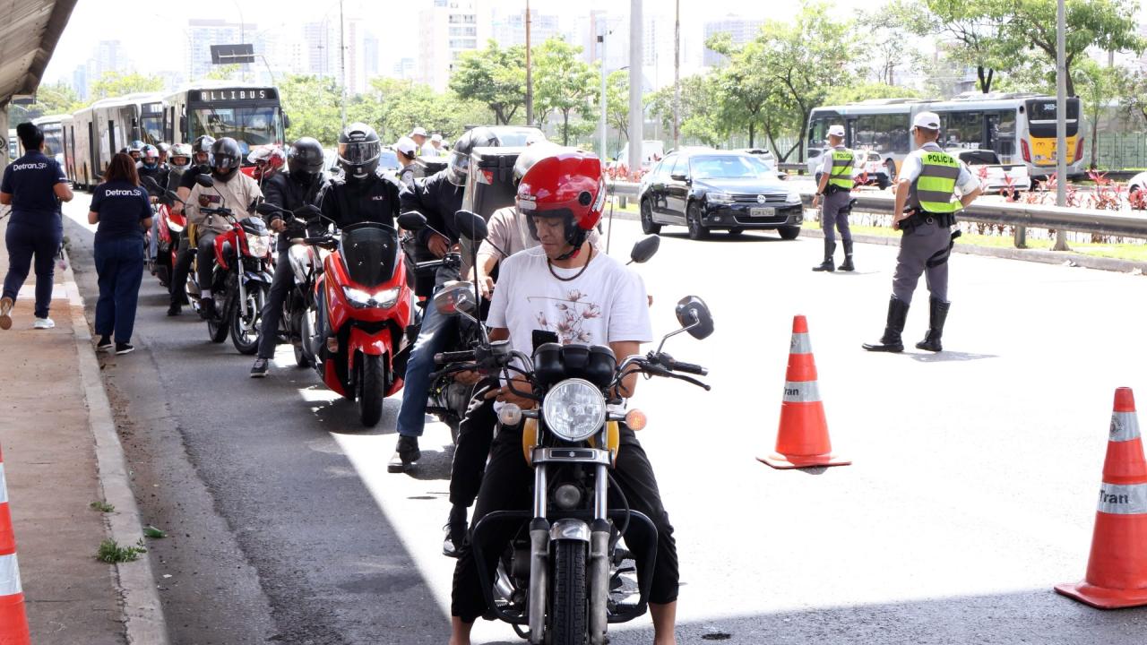 Detran-SP realiza’Dia D dos Motociclistas’ com foco na conscientização no trânsito