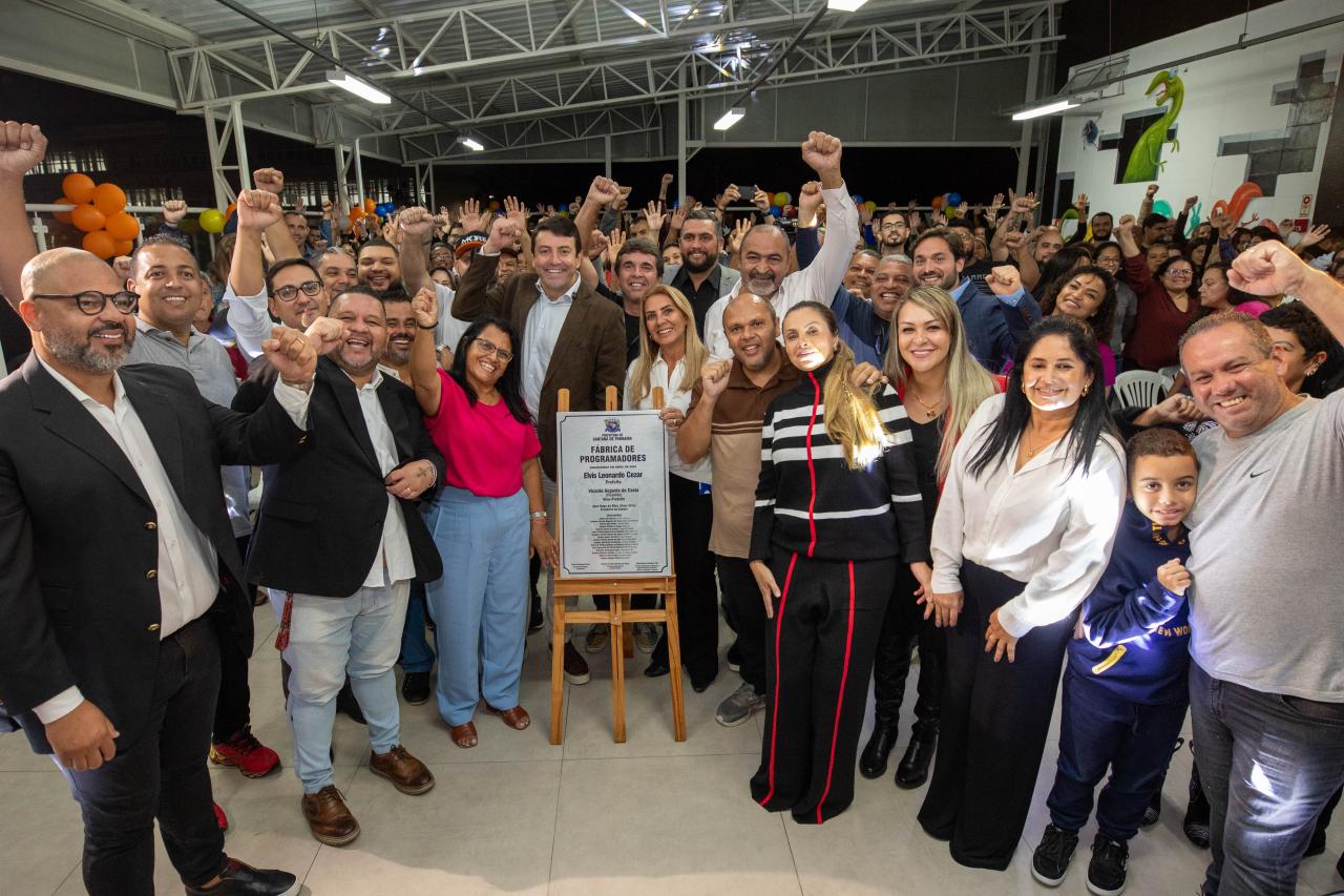 Fábrica de Programadores de Santana de Parnaíba vai atender todos os estudantes da 3ª série do Ensino Médio com mais de 1,6 mil vagas