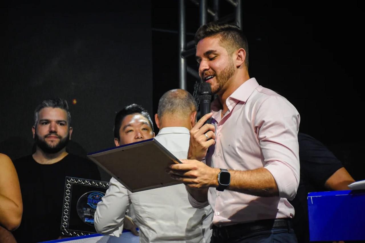 Prefeito Kauãn Berto prestigia a grande final da 2ª edição do Degusta Cajamar 2025