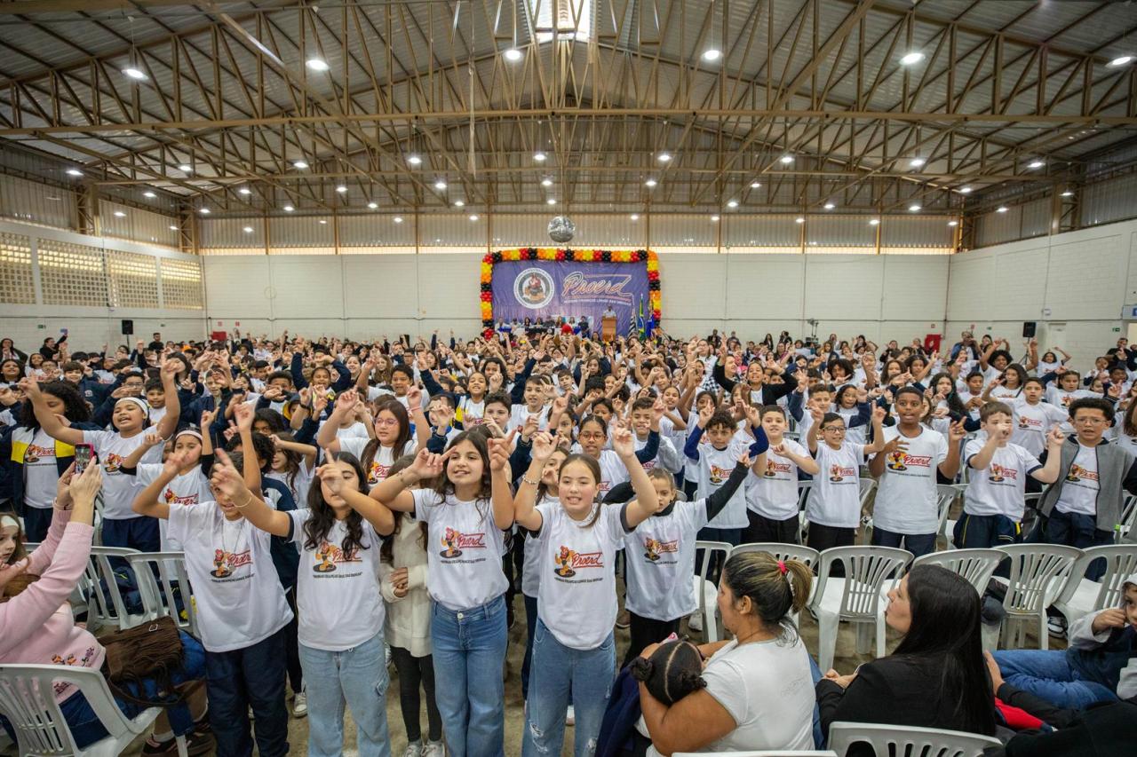 Santana de Parnaíba celebra formatura do Proerd com mais de 500 estudantes
