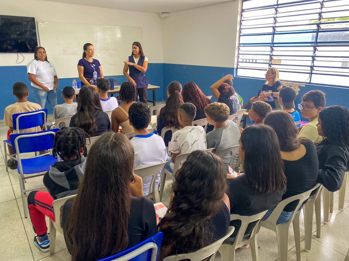 Prefeitura de Cajamar promoveu palestras de conscientização contra a gravidez na adolescência nas escolas municipais
